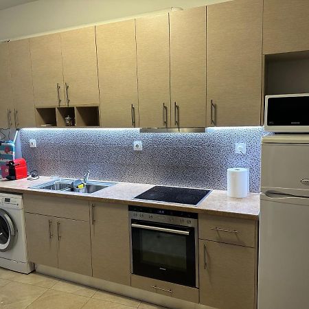 Καλαισθητο Διαμερισμα Διπλα Στο Μετρο Appartement Athene Buitenkant foto