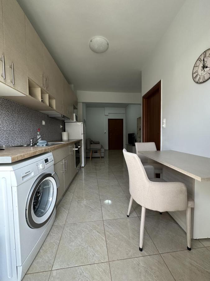 Καλαισθητο Διαμερισμα Διπλα Στο Μετρο Appartement Athene Buitenkant foto