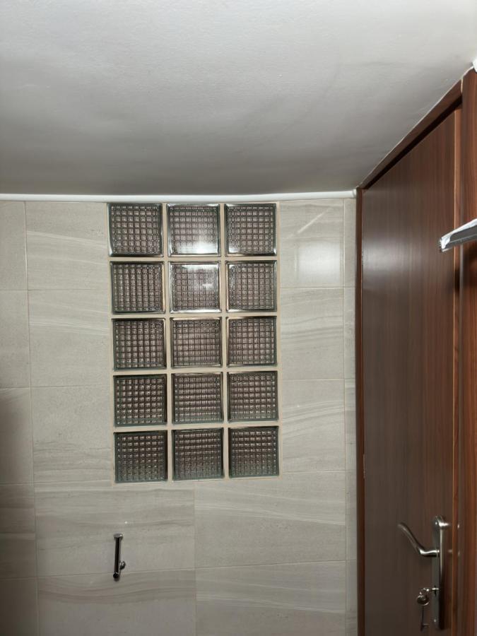 Καλαισθητο Διαμερισμα Διπλα Στο Μετρο Appartement Athene Buitenkant foto