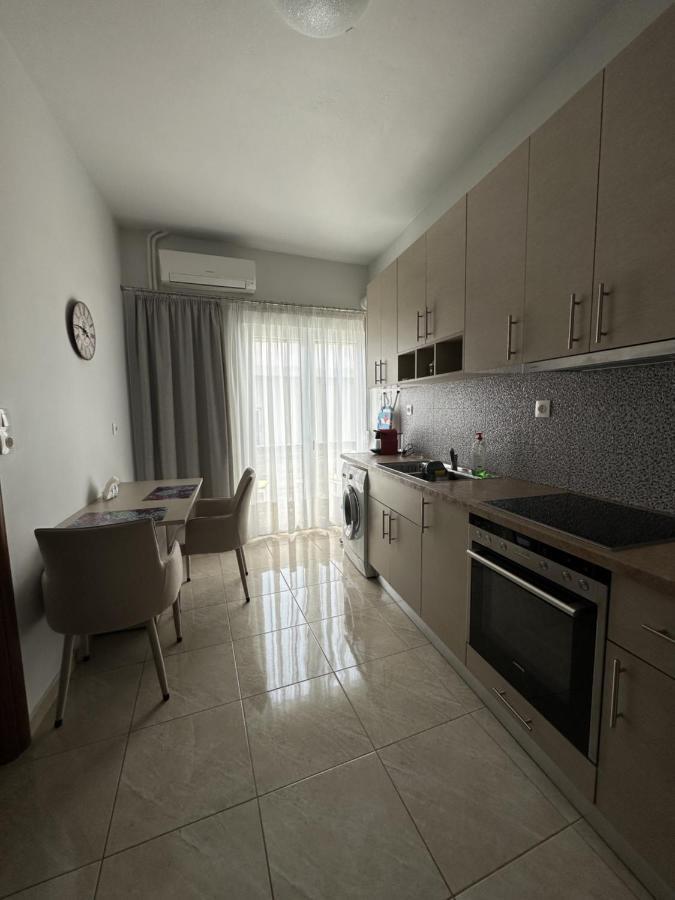 Καλαισθητο Διαμερισμα Διπλα Στο Μετρο Appartement Athene Buitenkant foto