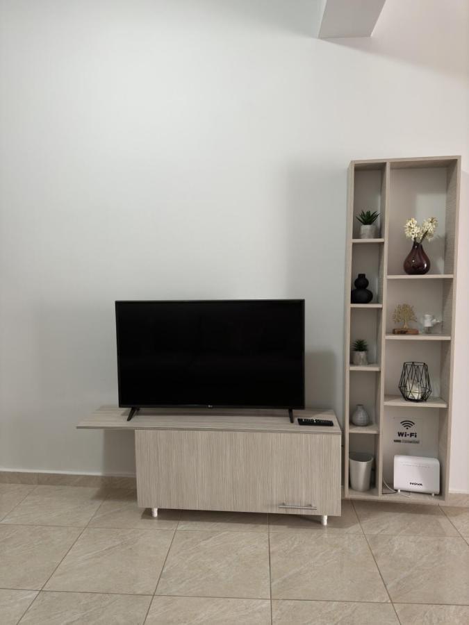 Καλαισθητο Διαμερισμα Διπλα Στο Μετρο Appartement Athene Buitenkant foto